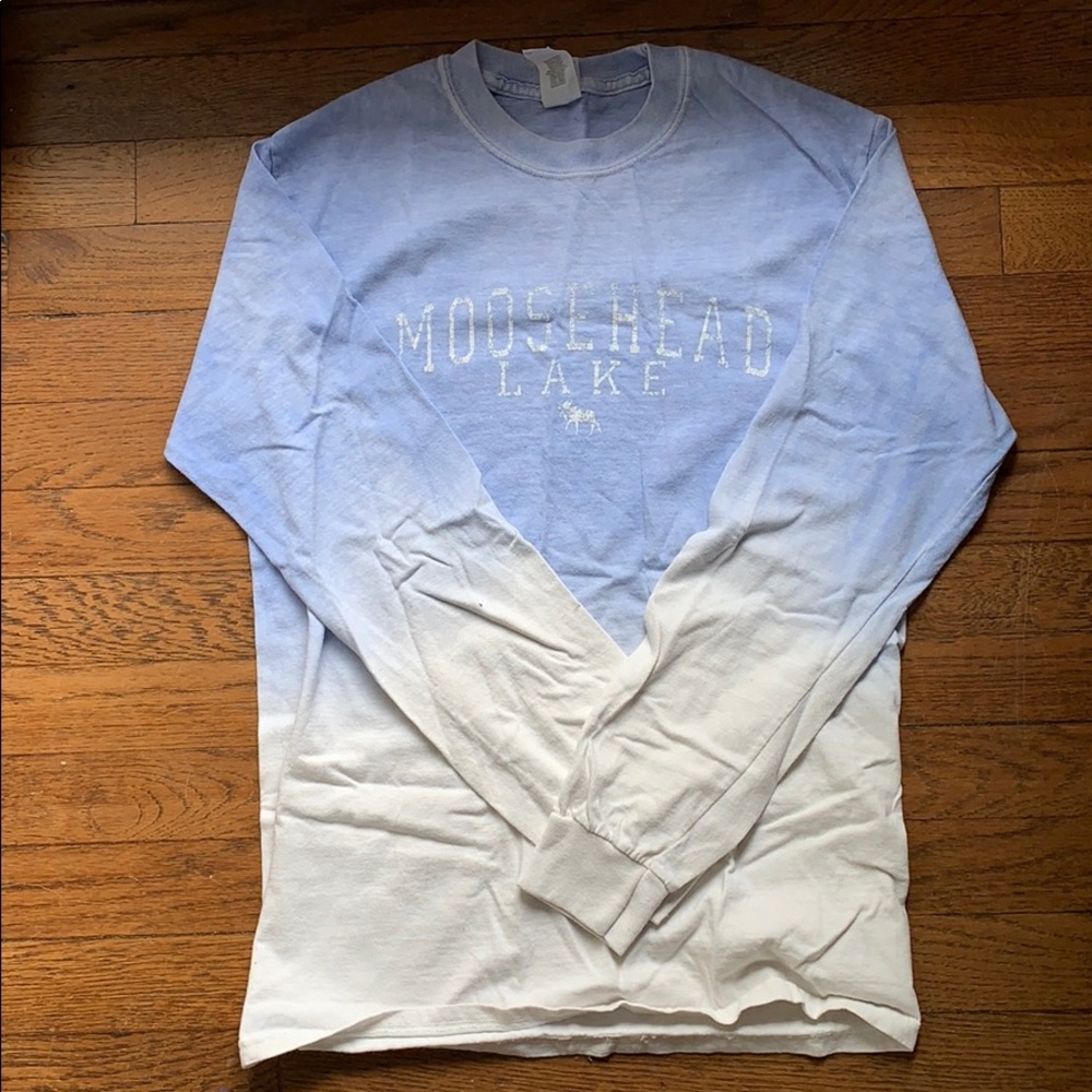 Long sleeve scoop neck